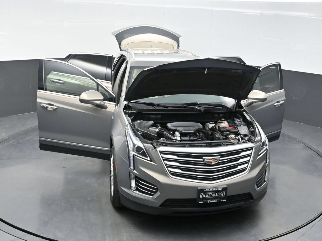 Used 2019 Cadillac XT5 AWD image 43