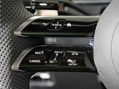 New 2026 Mercedes-Benz CLE 300 4MATIC Coupe image 16