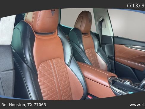 Used 2019 Maserati Levante S GranLusso AWD/4WD image 47