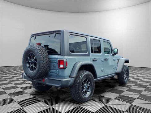 Used 2024 Jeep Wrangler Unlimited AWD/4WD image 27