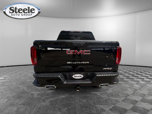 Used 2024 GMC Sierra 1500 AT4 w/ AT4 Premium Package image 4