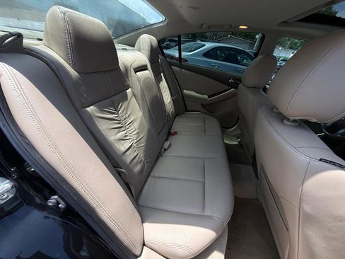 Used 2012 Nissan Altima 3.5 SR w/ Sport Pkg FWD image 12