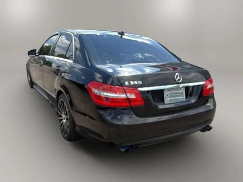 Used 2011 Mercedes-Benz E 350 Sedan image 3