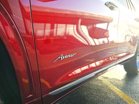 New 2026 Buick Enclave Avenir w/ Super Cruise Package image 36