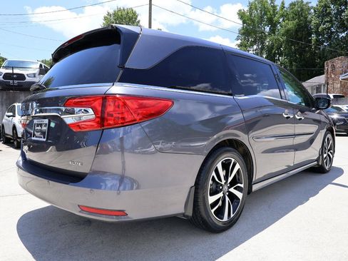 Used 2019 Honda Odyssey Elite image 7