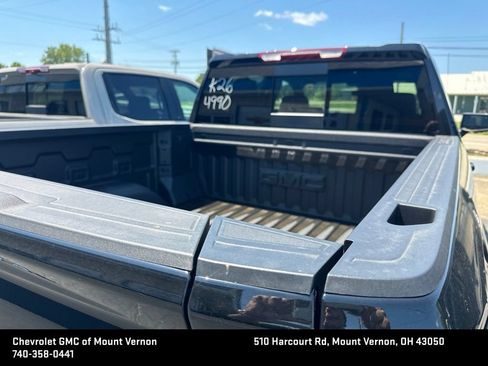 New 2026 GMC Sierra 1500 AT4 w/ LPO, Black Badging Package AWD/4WD image 18