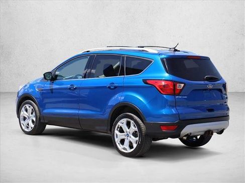 Used 2019 Ford Escape Titanium AWD/4WD image 9