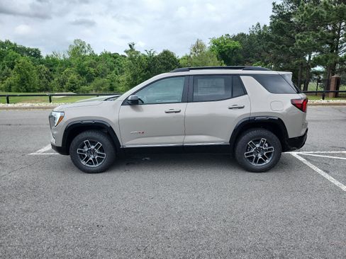 New 2026 GMC Terrain AT4 AWD/4WD image 2