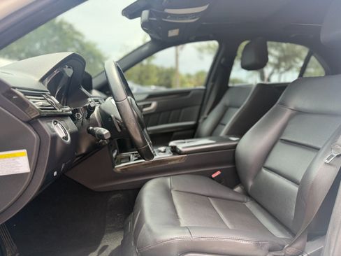 Used 2013 Mercedes-Benz E 350 4MATIC Sedan image 10