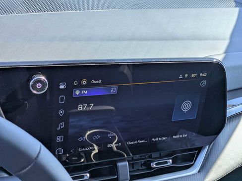 New 2026 Chevrolet Equinox LT AWD/4WD image 28