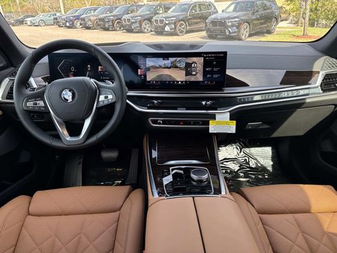 New 2026 BMW X5 sDrive40i w/ Climate Comfort Package image 17