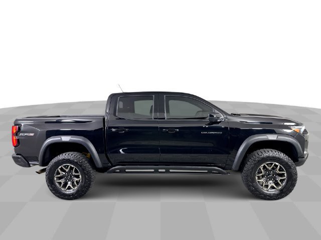 Used 2024 Chevrolet Colorado ZR2 w/ ZR2 Convenience Package III AWD/4WD image 9
