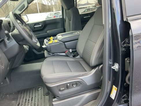 Used 2023 Chevrolet Silverado 1500 Custom image 13