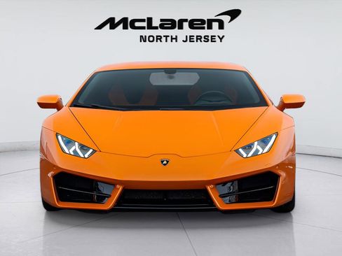 Used 2017 Lamborghini Huracan LP 580-2 image 2