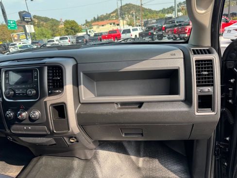 Used 2017 RAM 1500 ST w/ SXT Appearance Group image 24