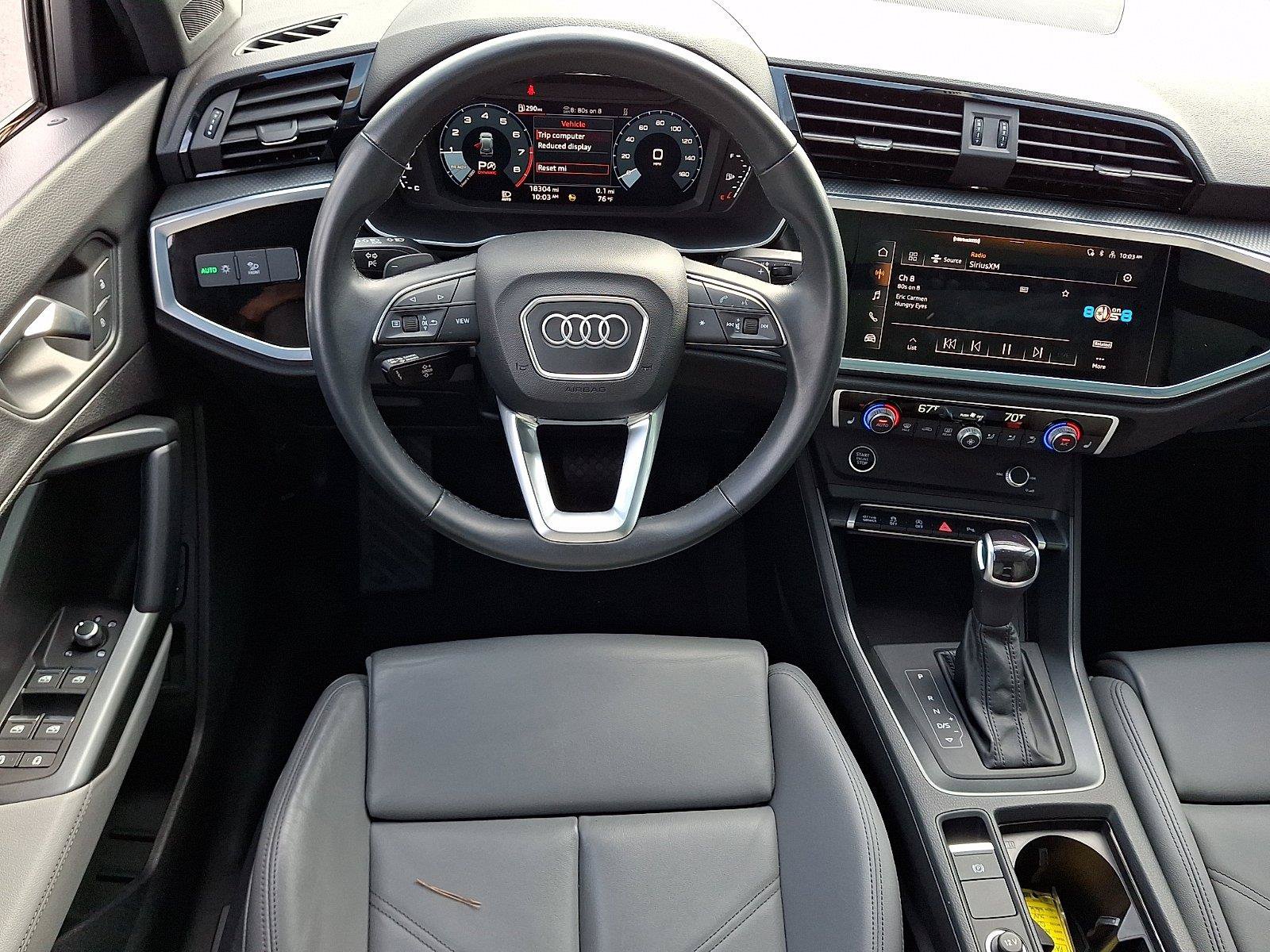 Used 2023 Audi Q3 2.0T Premium w/ Black Optic Sport Package AWD/4WD image 11