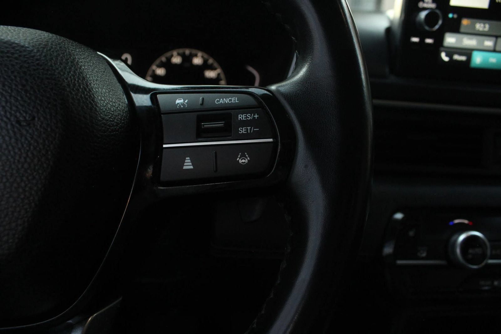 Used 2024 Honda Pilot EX-L image 30