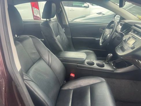 Used 2013 Toyota Avalon XLE Touring FWD image 7
