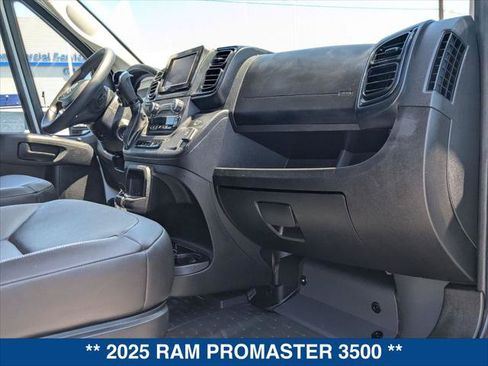 Used 2025 RAM ProMaster 3500 w/ Convenience Group FWD image 22