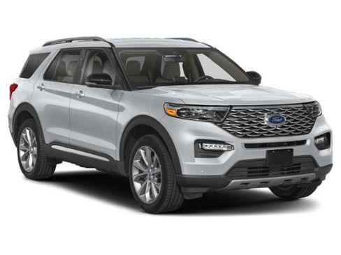 Used 2024 Ford Explorer Platinum w/ Technology Package image 6