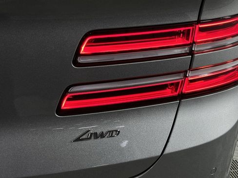 Used 2025 Genesis GV80 2.5T Advanced image 14