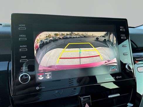 Used 2021 Toyota Camry XSE FWD image 14