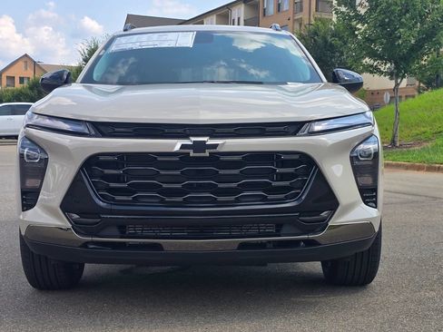 New 2026 Chevrolet Trax ACTIV w/ Sunroof Package FWD image 35