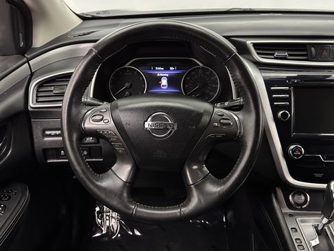 Used 2022 Nissan Murano SV FWD image 26
