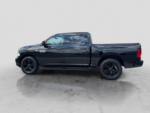 Used 2015 RAM 1500 Express AWD/4WD image 3