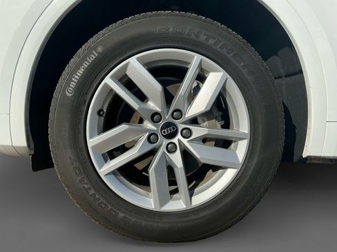 Used 2022 Audi Q5 2.0T Premium w/ Convenience Package image 14