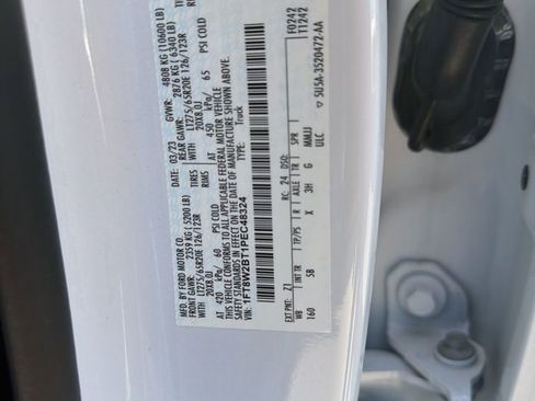 Used 2023 Ford F250 Lariat w/ Sport Appearance Package image 14