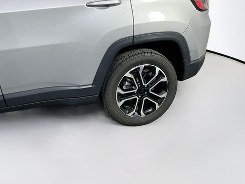 Used 2022 Jeep Compass Limited AWD/4WD image 28