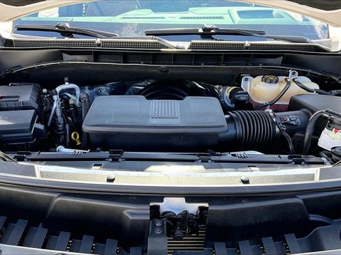 Used 2023 GMC Yukon Denali Ultimate image 39