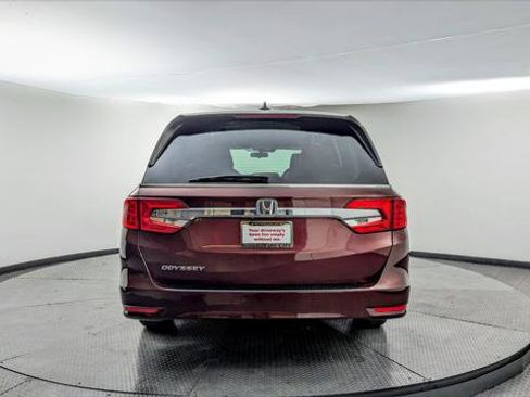 Used 2019 Honda Odyssey EX image 7