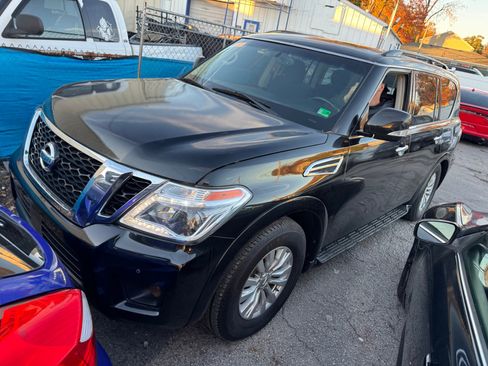 Used 2018 Nissan Armada SV w/ Driver Package image 2