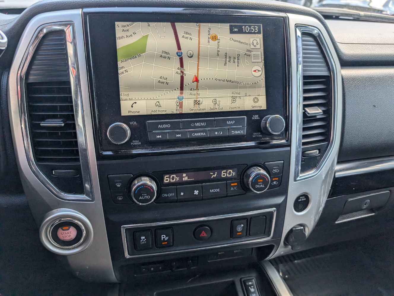 Used 2020 Nissan Titan 2WD Crew Cab image 21