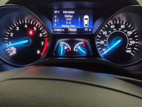 Used 2017 Ford Escape Titanium image 23