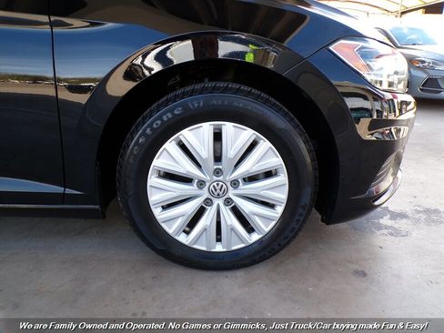 Used 2019 Volkswagen Jetta S image 44