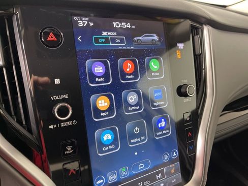 Used 2024 Subaru Outback Limited image 30