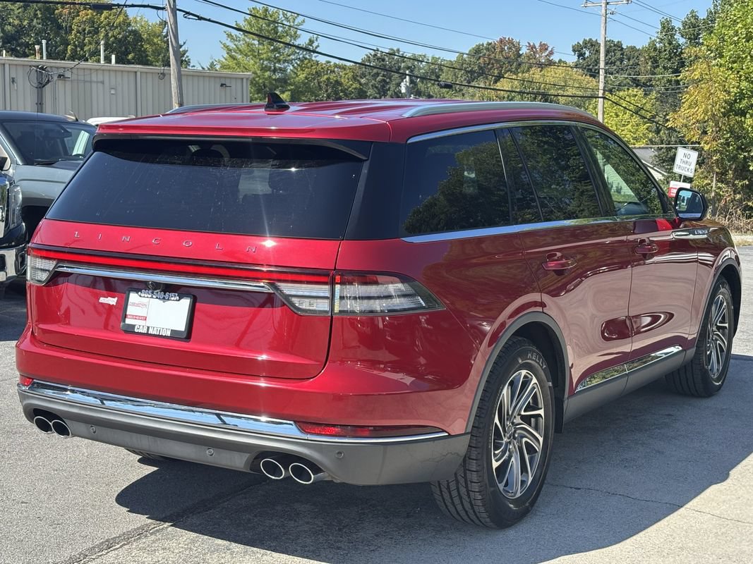 Used 2021 Lincoln Aviator 2WD w/ Elements Package image 6