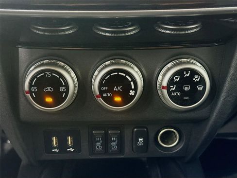 Used 2024 Mitsubishi Outlander Sport SE image 14