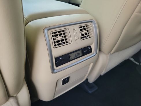 Used 2018 INFINITI QX60 FWD w/ Premium Plus Package image 27