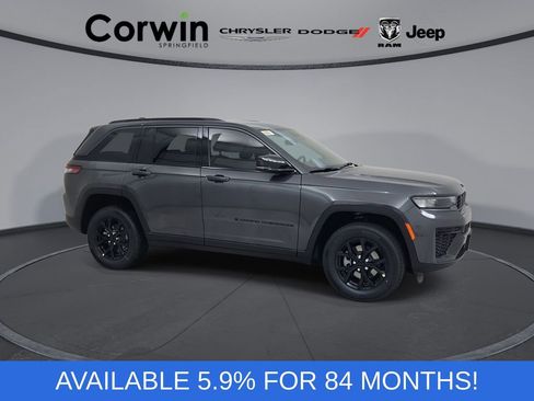 New 2026 Jeep Grand Cherokee Laredo image 1