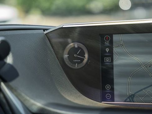 Used 2019 Lexus ES 350 F Sport w/ Accessory Package FWD image 23