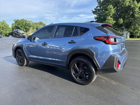 Used 2024 Subaru Crosstrek 2.0i AWD/4WD image 3