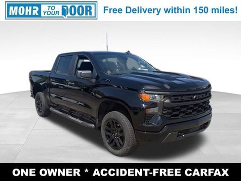Used 2023 Chevrolet Silverado 1500 Custom Trail Boss w/ Midnight Edition AWD/4WD image 10