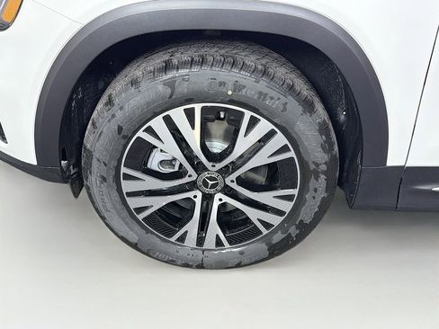 New 2026 Mercedes-Benz GLB 250 4MATIC image 31