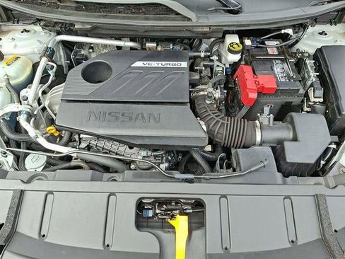 Used 2023 Nissan Rogue SV w/ SV Premium Package image 31