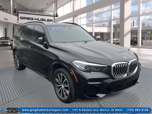 Used 2023 BMW X5 xDrive40i w/ M Sport Package image 3