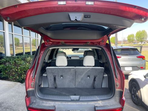 Used 2025 Hyundai Santa Fe SEL image 34